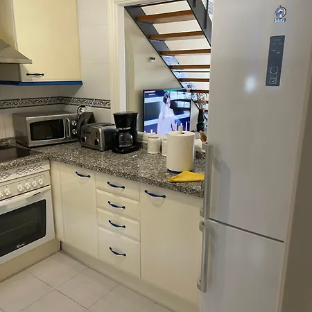 Duquesa Suite And Golf Penthouse Atico With Sea View 아파트